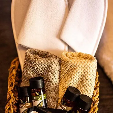 Maron ιι με τζάκι شقة *