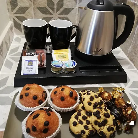 Maron ιι με τζάκι كالافريتا