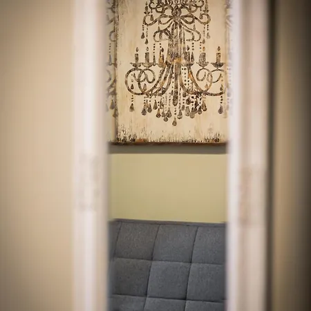 Maron ιι με τζάκι דירה