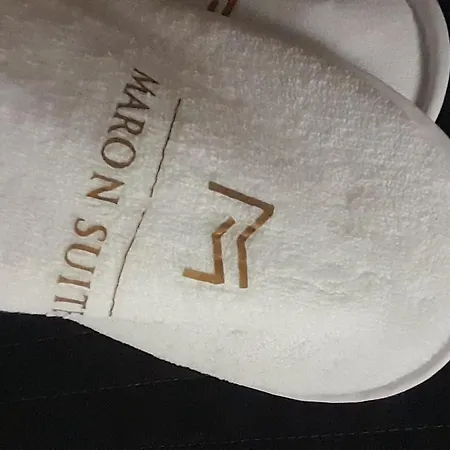 Maron ιι με τζάκι شقة كالافريتا