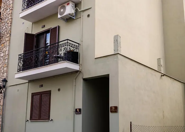 Maron ιι με τζάκι